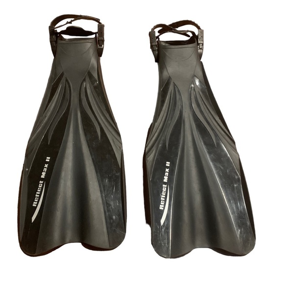 Reflect Max II Scuba Fins Open Heel Black Diving Snorkeling Size S-M - Picture 1 of 9